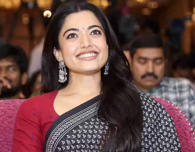 Rashmika Mandanna Black Saree Pics